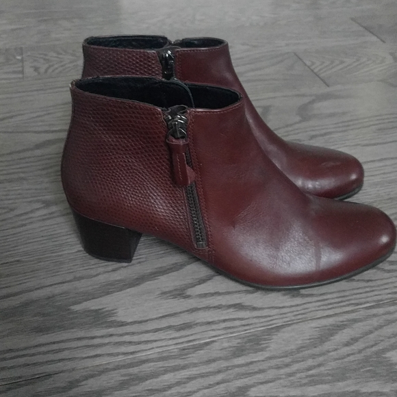 Genuine leather shoes by Ecco 🍀 - Picture 2 of 12